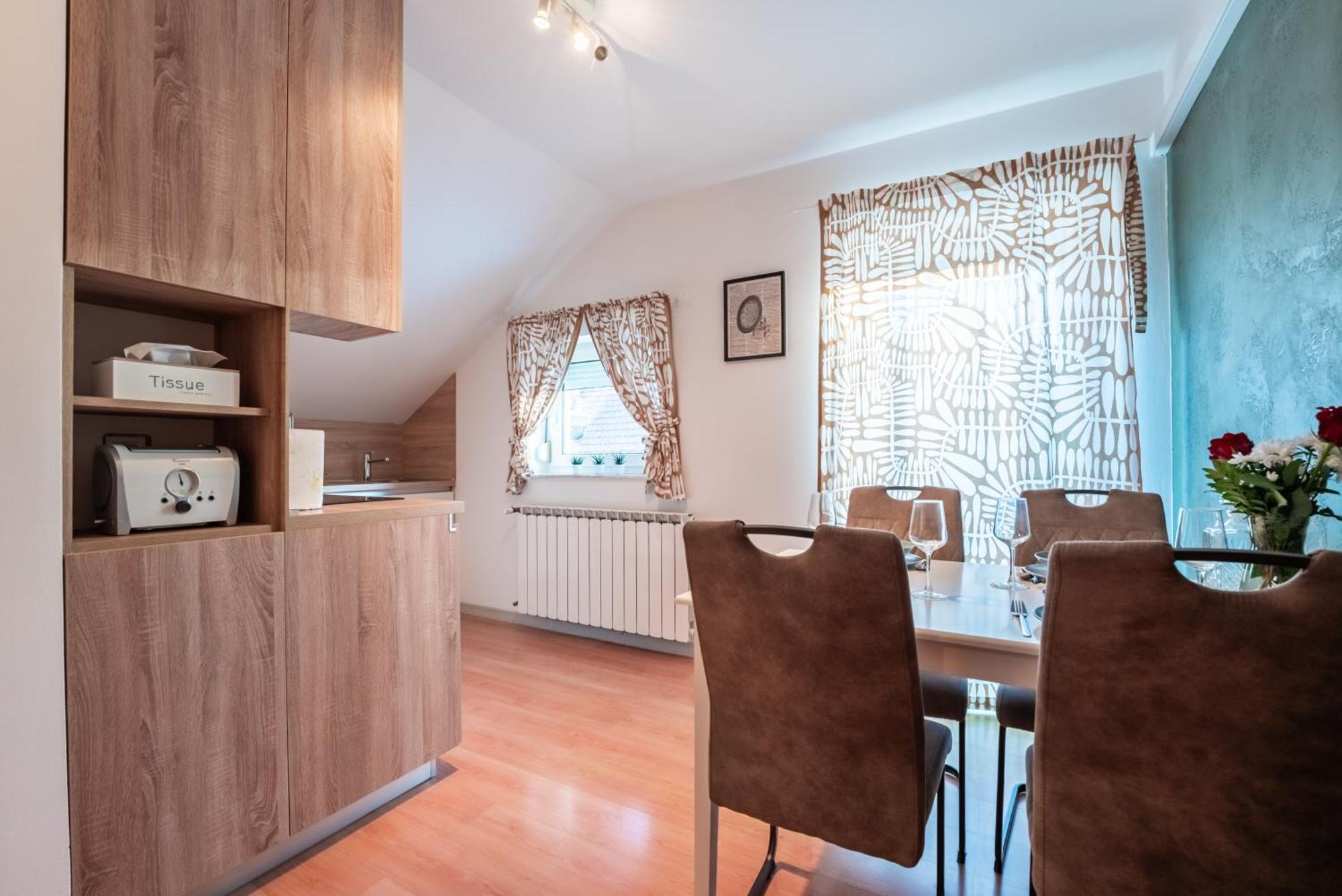 Apartment Premier Bjelovar Bagian luar foto
